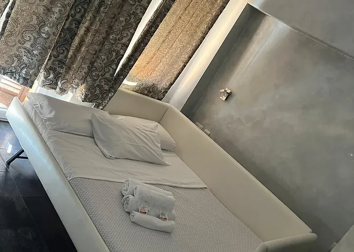 Glamour Spanish Steps