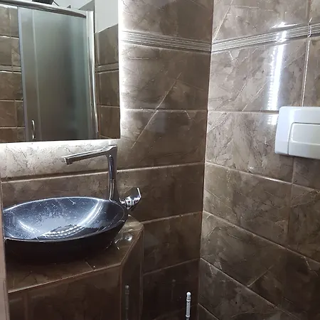 בית אירוח Glamour Spanish Steps