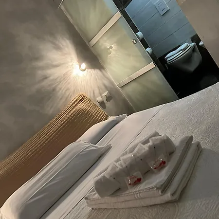 Glamour Spanish Steps בית אירוח