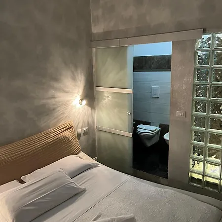 Glamour Spanish Steps * רומא