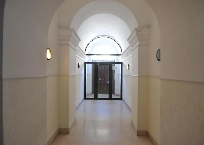 Glamour Spanish Steps