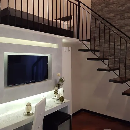 Glamour Spanish Steps Проживание в семье Рим